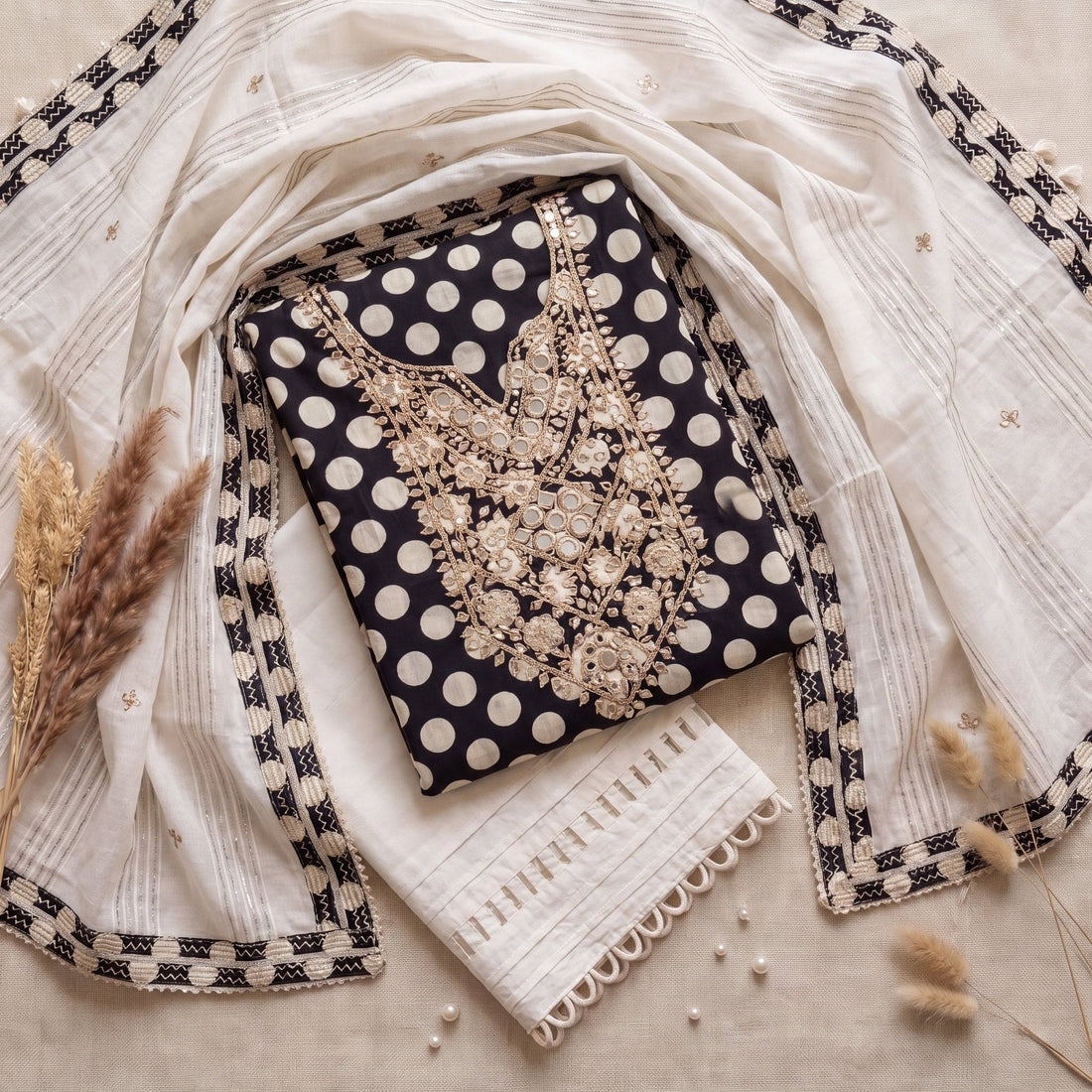 The Easy Care Guide for Mirror Work Clothes | Sajho - SAJHO